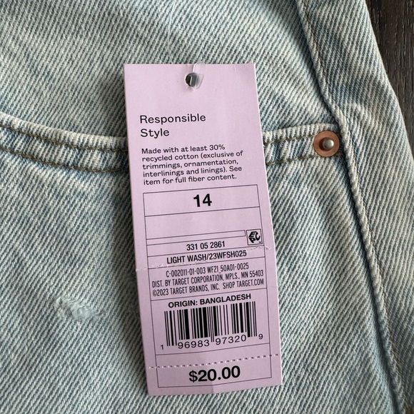 Wild Fable Light Blue Distressed Denim Shorts, new with tags! - Picture 2 of 6